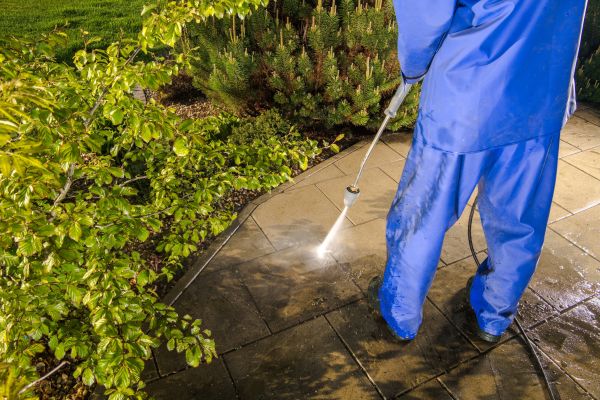 Cost of Hardscape Cleaning in New Braunfels