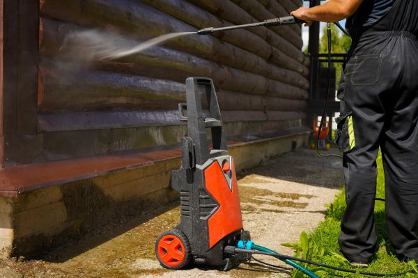 Cost of Wood House Exterior Cleaning in New Braunfels