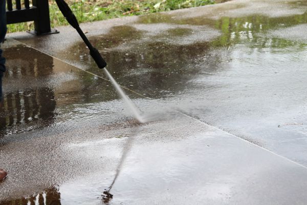 Cost of Concrete Deck Cleaning in New Braunfels