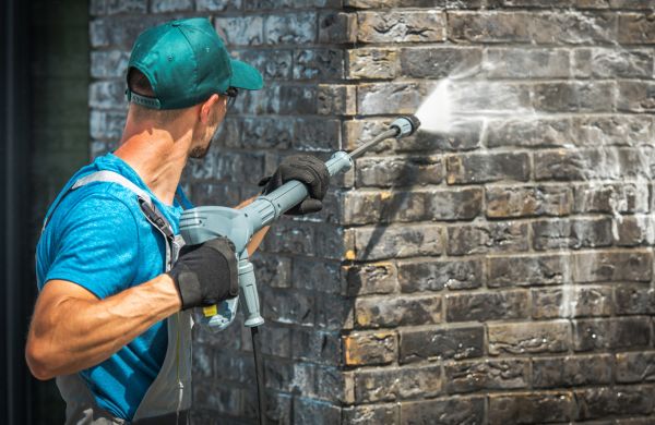 Cost of Brick House Washing in New Braunfels