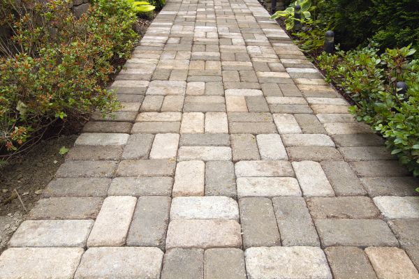 Cost of Paver Walkway Cleaning in New Braunfels
