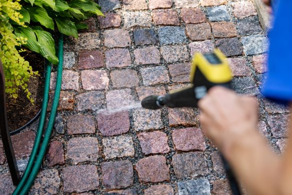 Cost of Paver Sidewalk Cleaning in New Braunfels