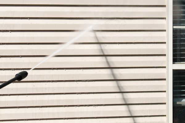 Cost of Apartment Power Washing in New Braunfels