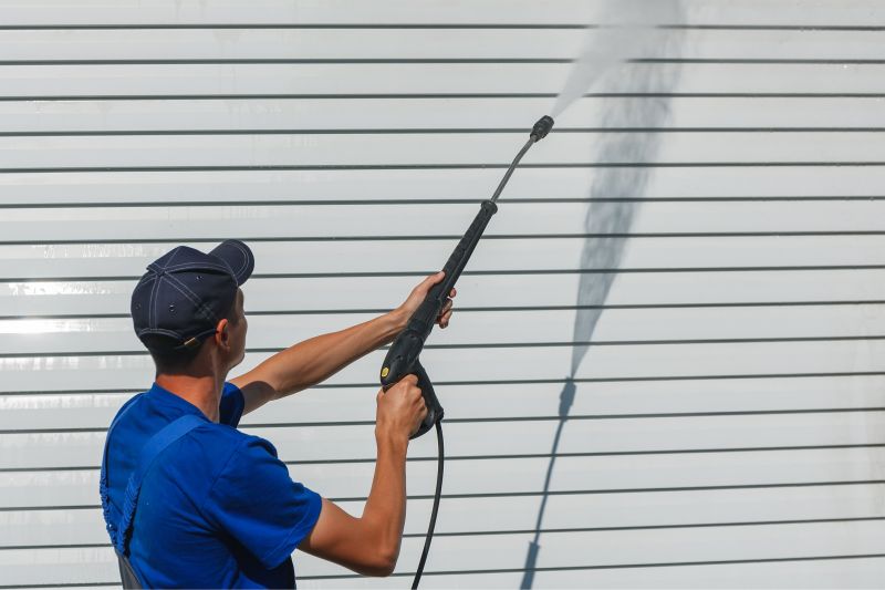 Power Washing in Summer